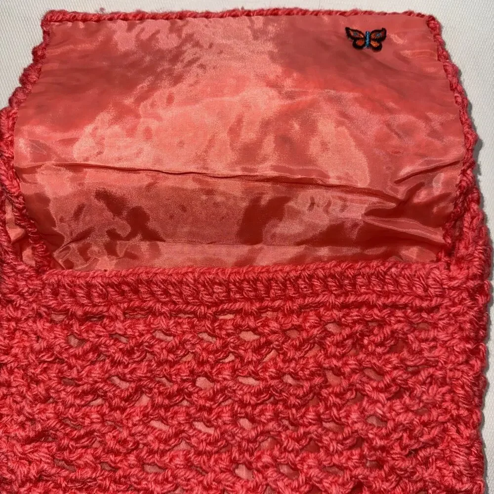 Unbranded right coral